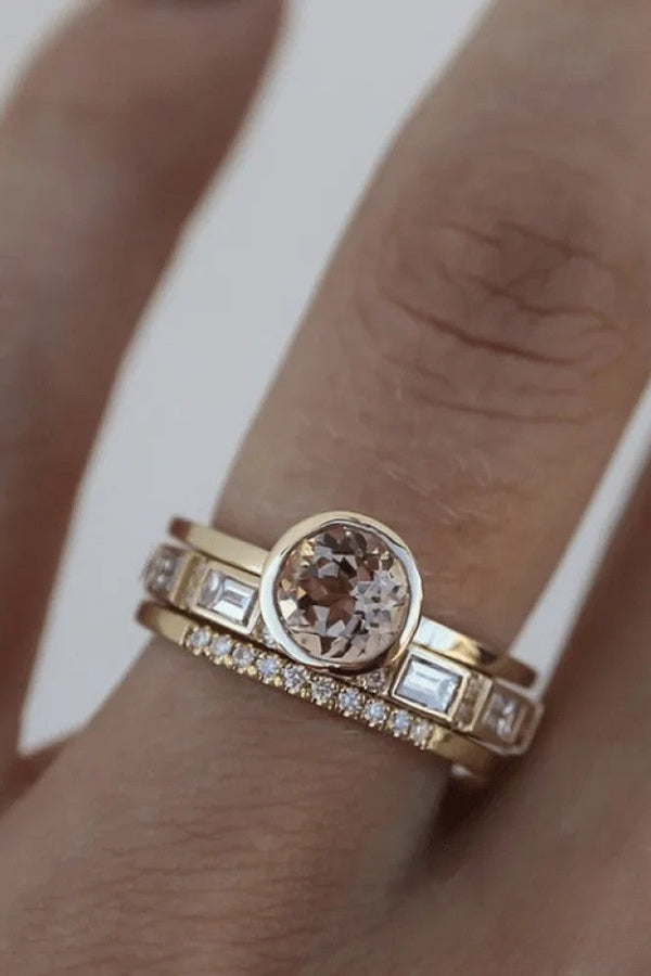 Eleganter Ring mit Einlage