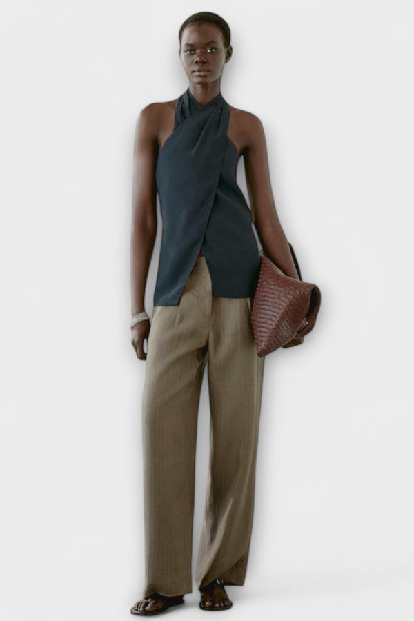 Leah - Blauer Halter Neck Top mit Rückenausschnitt