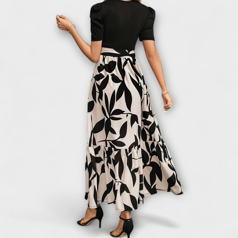 Luna - Sommerkleid mit Blumenmuster und Rundhalsausschnitt