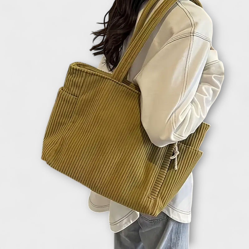 Tilda – Rippstrick-Tragetasche mit Kordelakzent