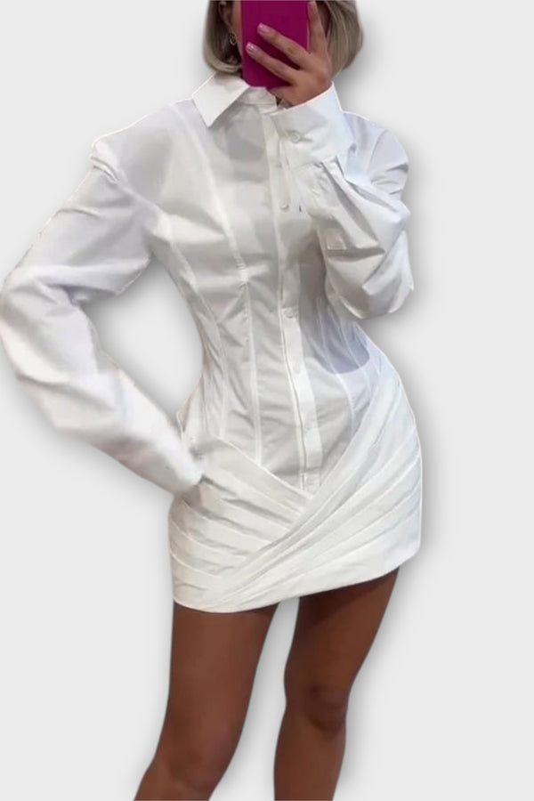 Indie - Langärmliges weißes plissiertes Hemdkleid