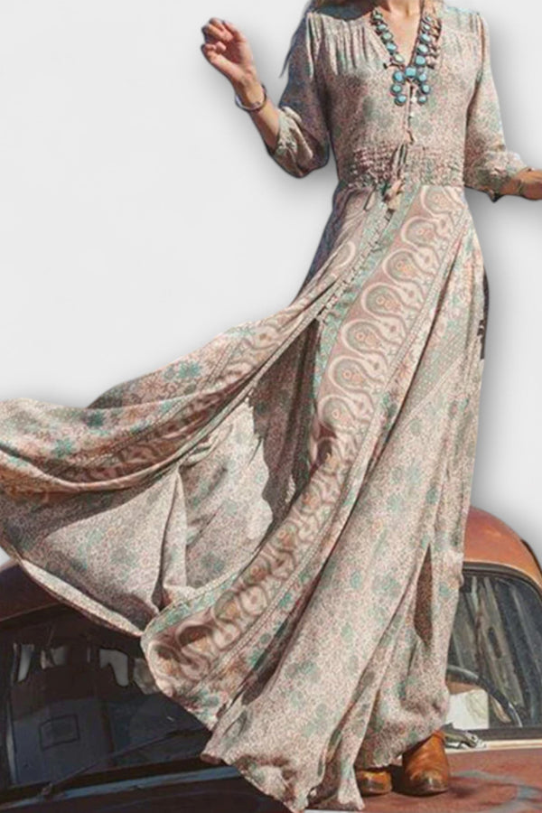 Lässiges böhmisches Maxikleid