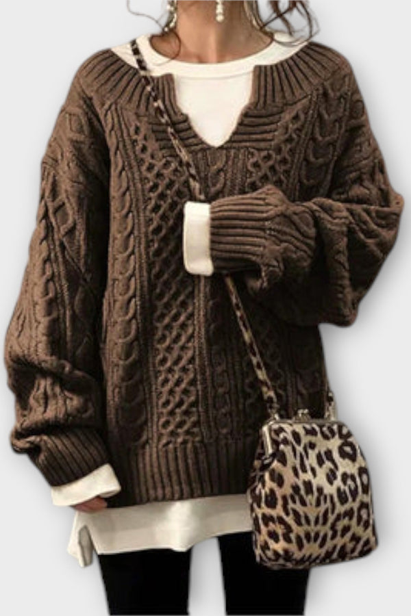 Lili - Übergroßer Strickpullover mit Zopfmuster