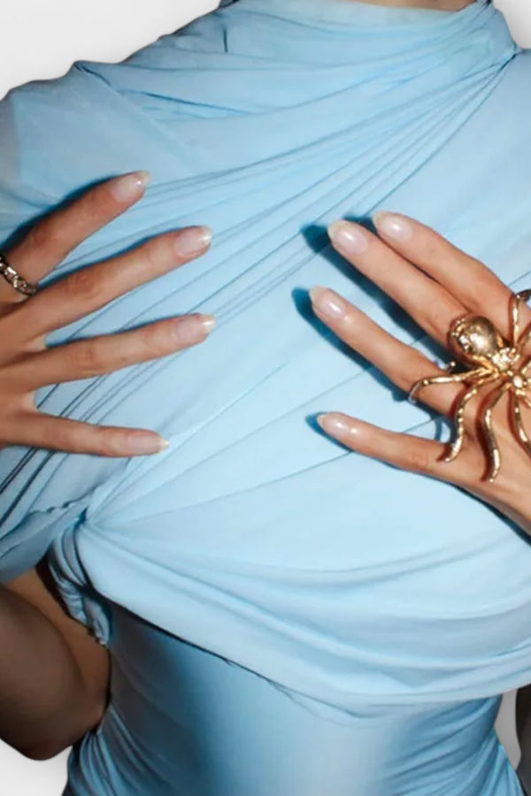 Langes Kleid mit Rollkragen