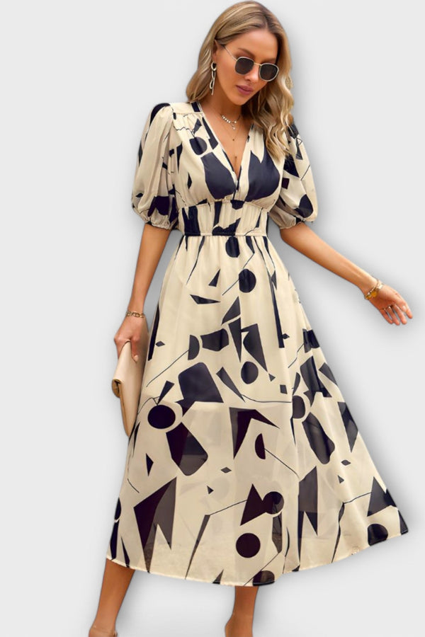 Abstraktes Maxi-Kleid mit Puffärmeln