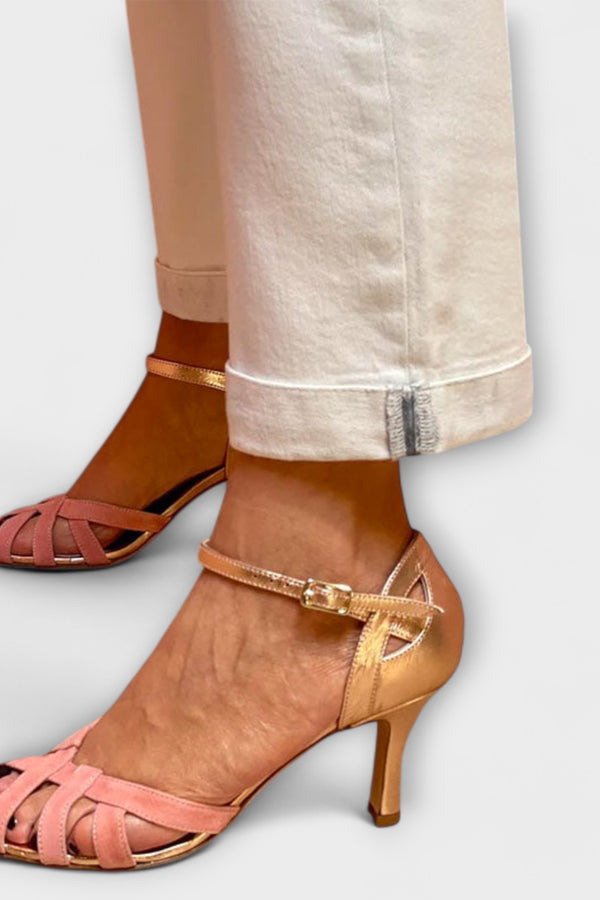 Calista – Glamour in Gold und Rosa