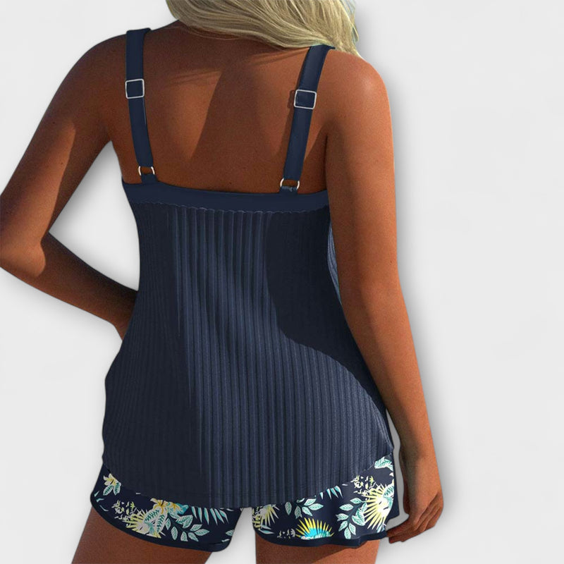 Teresa - Gestreifetes Strand-Outfit