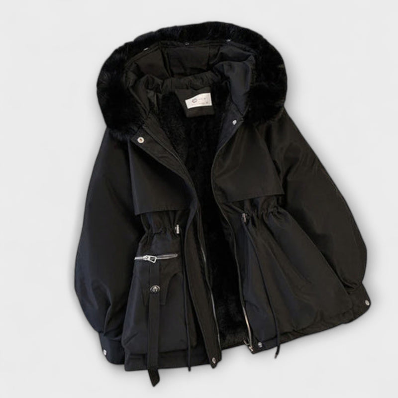 Bela - Elegante Winterjacke Brévine mit Pelzkragen